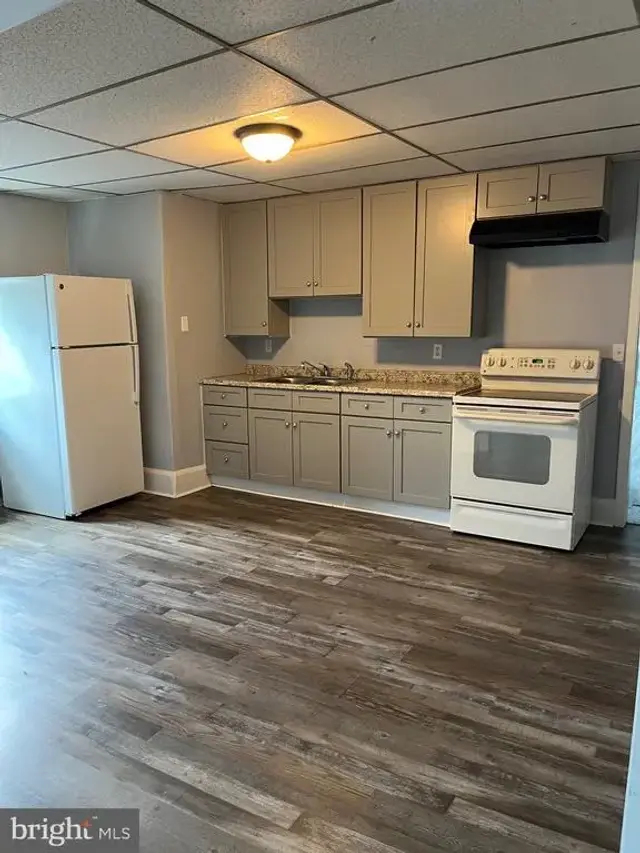 73 S Front St #4, York Haven