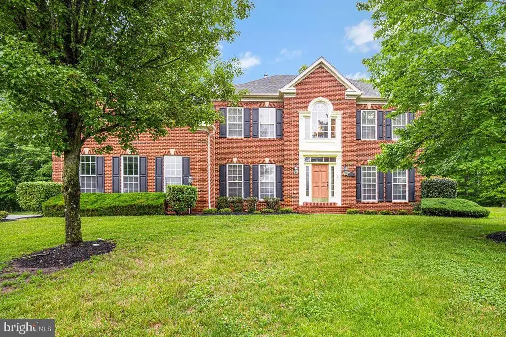 5563 Notched Beak Ct, WALDORF