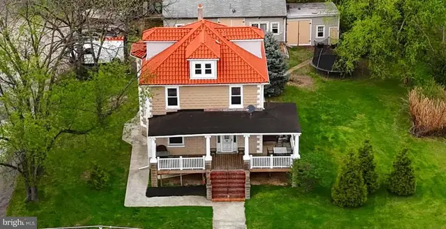 7520 Old Philadelphia, Rosedale
