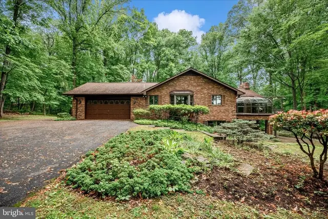 2221 Gold Mine Rd, Brookeville