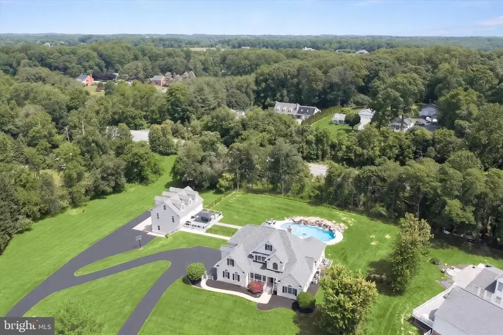 3003 Sheffield Ct, FALLSTON