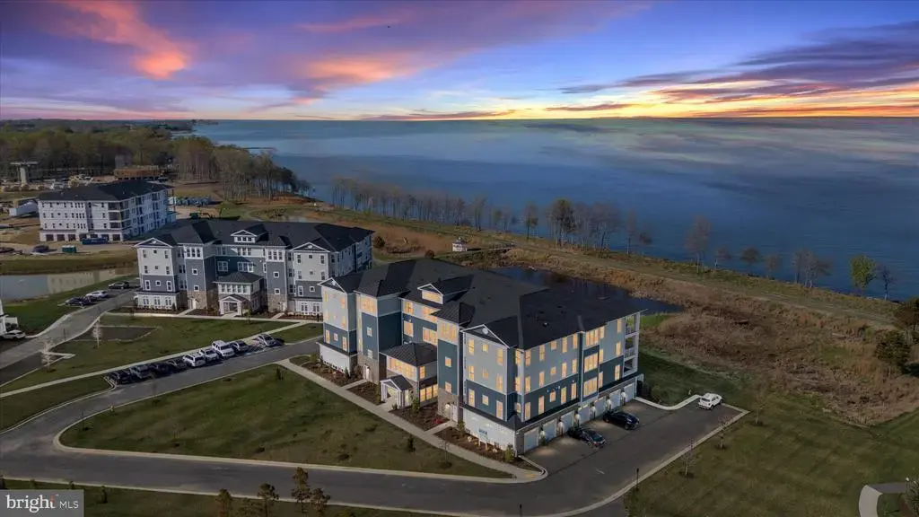 132 Wheelhouse Way #11, CHESTER
