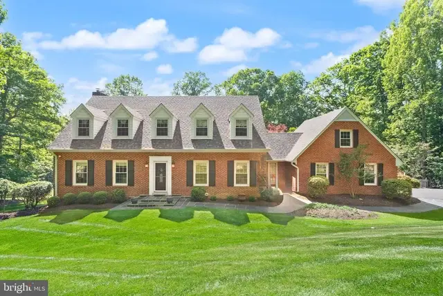 4924 Wood Lilly Ct, Woodbridge