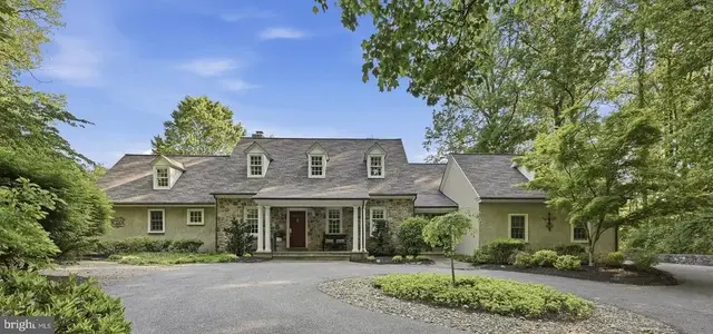 2 Rockland Ridge Rd, Rockland