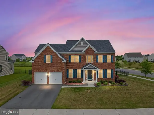 315 Creighton Dr, Middletown
