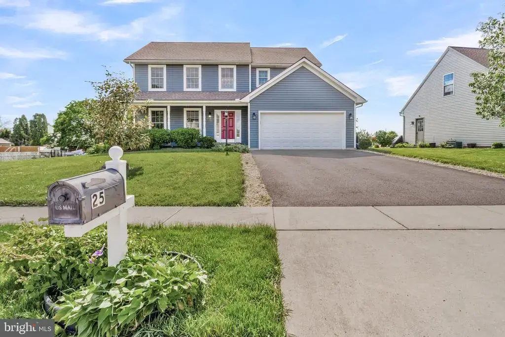25 Springbrook Dr, PALMYRA