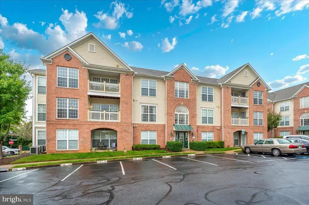2501 Hemingway Dr #2a, FREDERICK