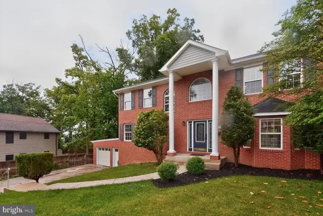 6212 Quebec Pl, College Park