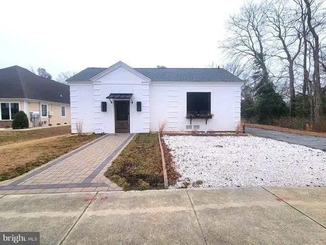 100 Atlantic Ave, Ocean View