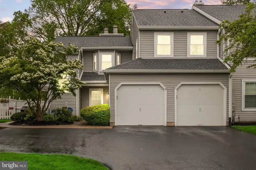 679-a Rose Hollow Dr, YARDLEY