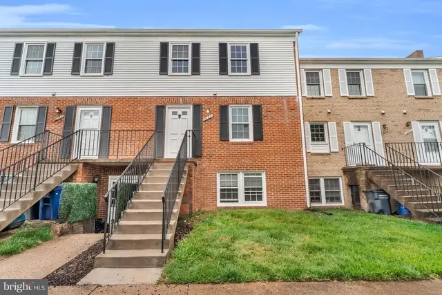 1046-c Margate Ct, Sterling