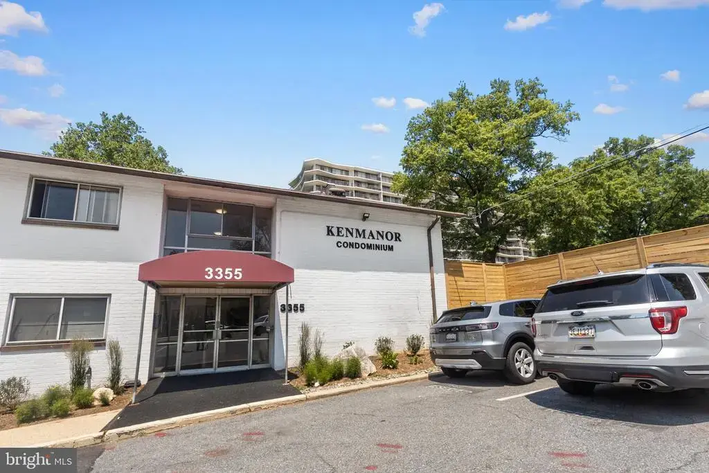 3355 University Blvd W #100, KENSINGTON