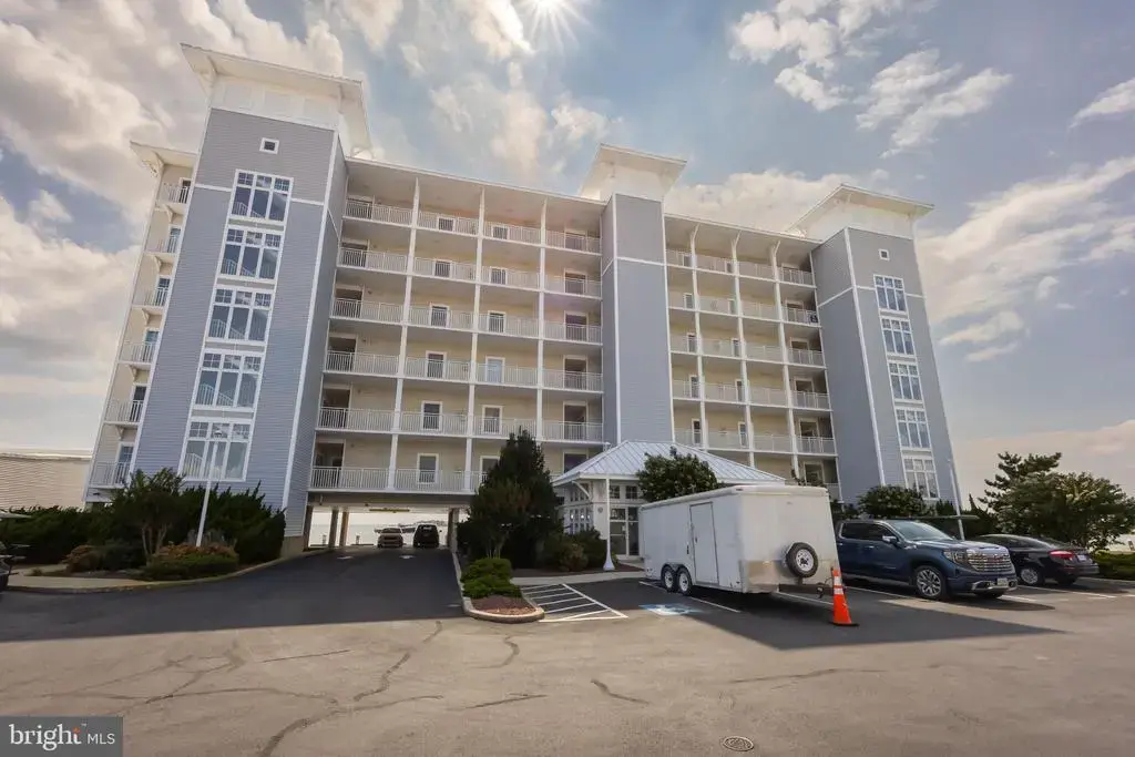 103 Williams St #416, CRISFIELD