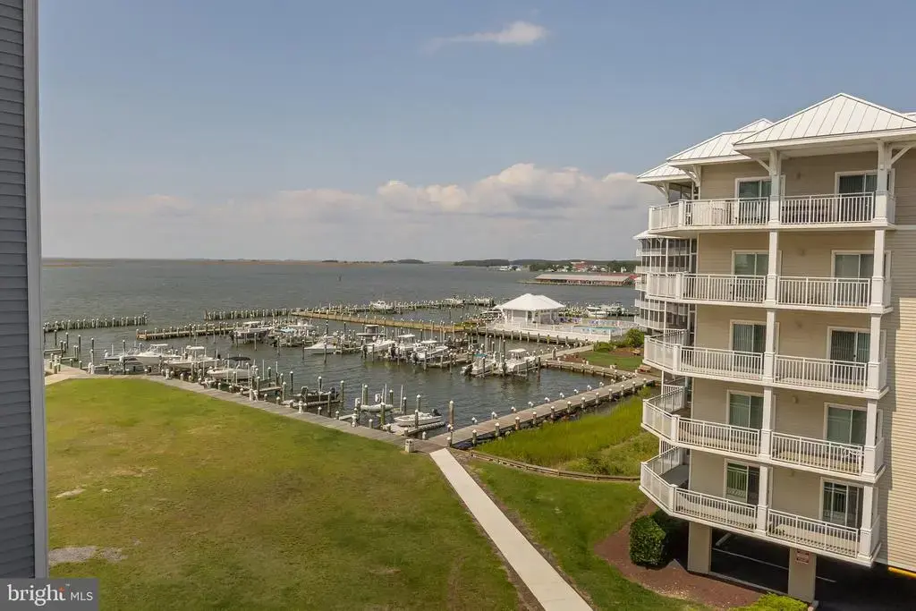 103 Williams St #416, CRISFIELD