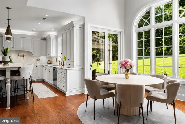 5 Pemberton Ln, Doylestown