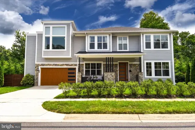 5802 Wilmett, Bethesda