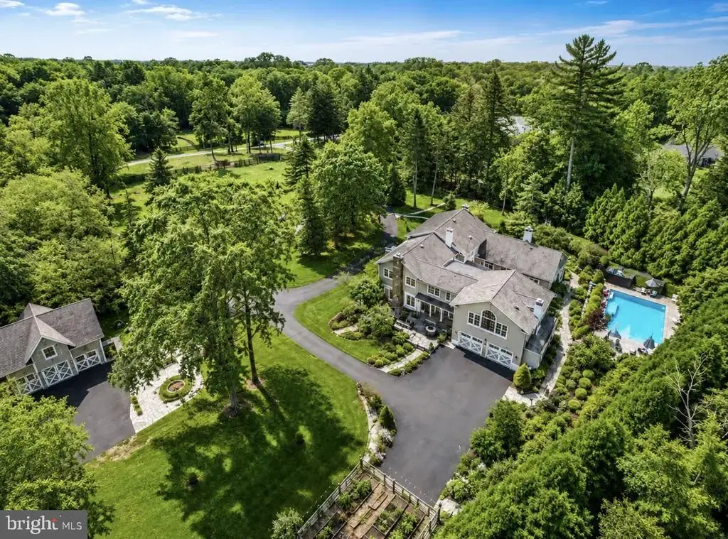 1087 Mount Eyre Rd, WASHINGTON CROSSING