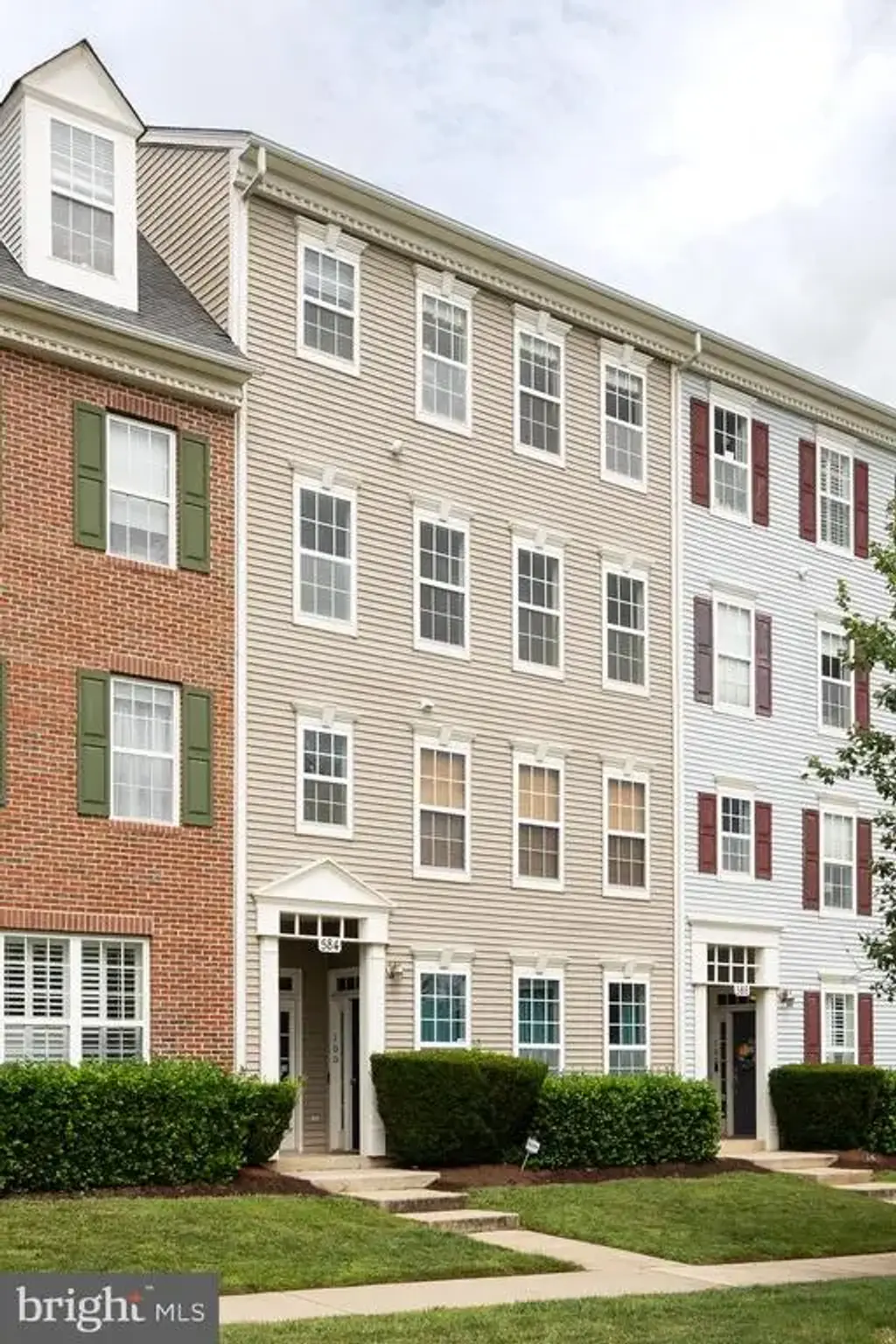584 Orchard Ridge Dr #200, GAITHERSBURG