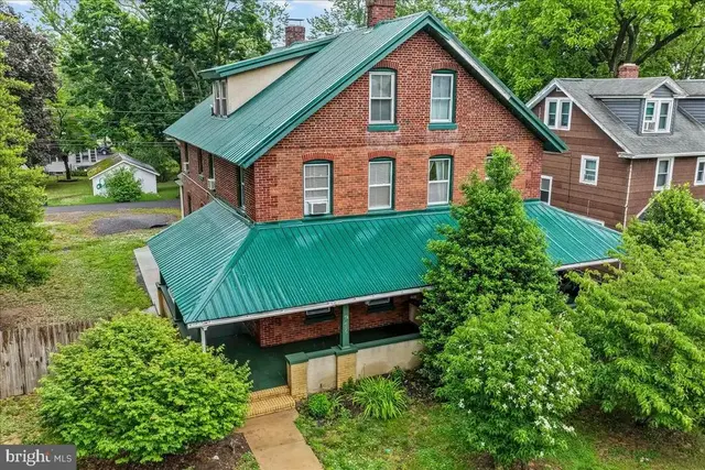 415 N Governors Ave, Dover