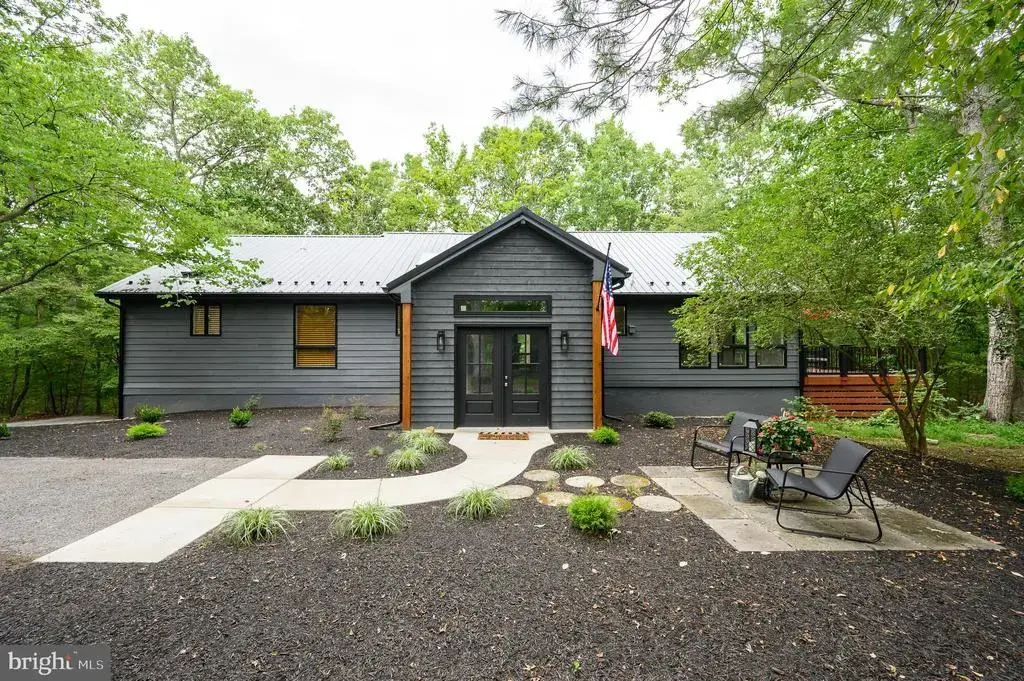228 Rising Sun Rd, HEDGESVILLE