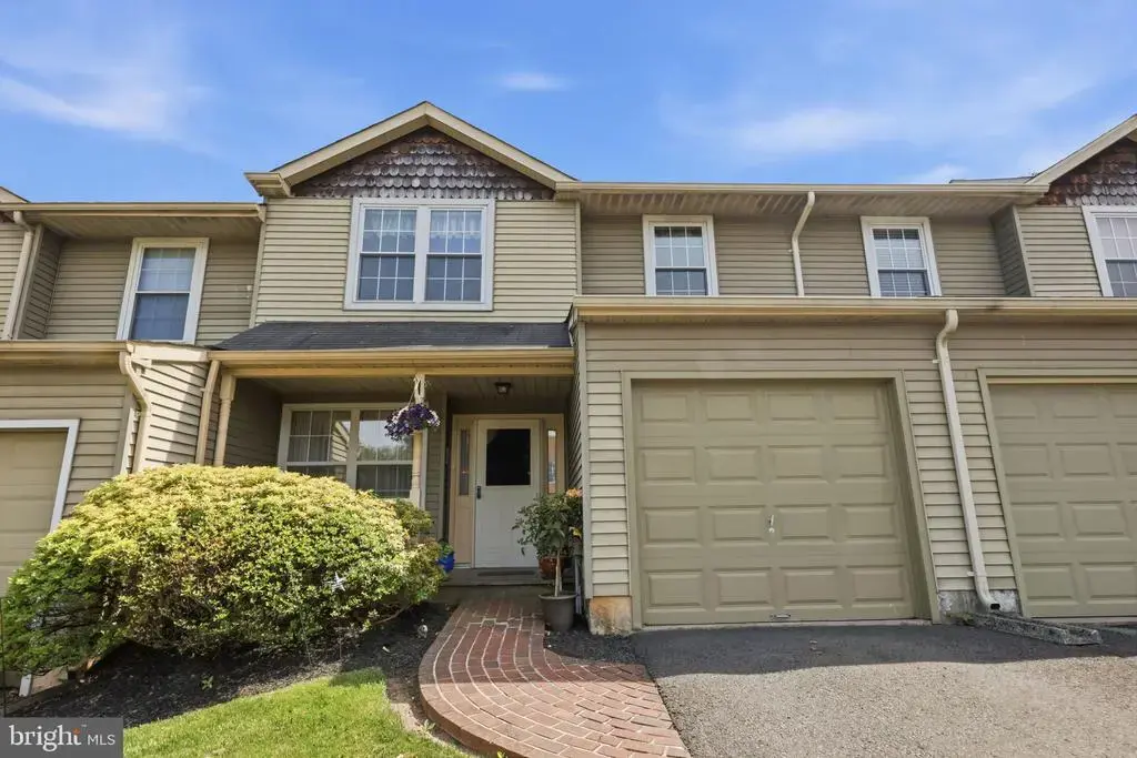 30 S Timber Rd, HOLLAND