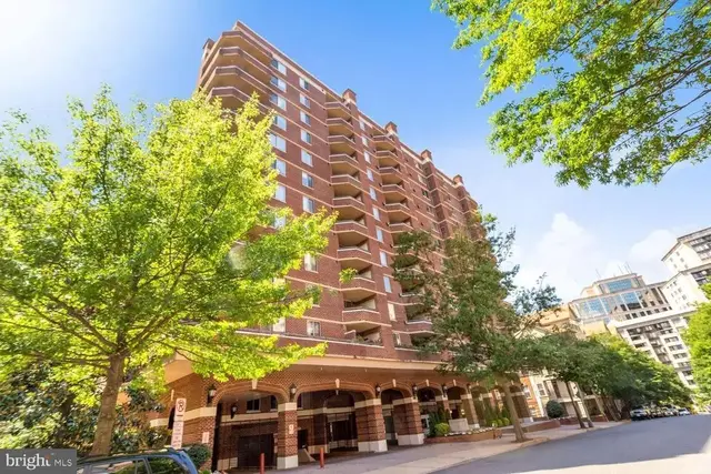 1276 N Wayne St #625, Arlington