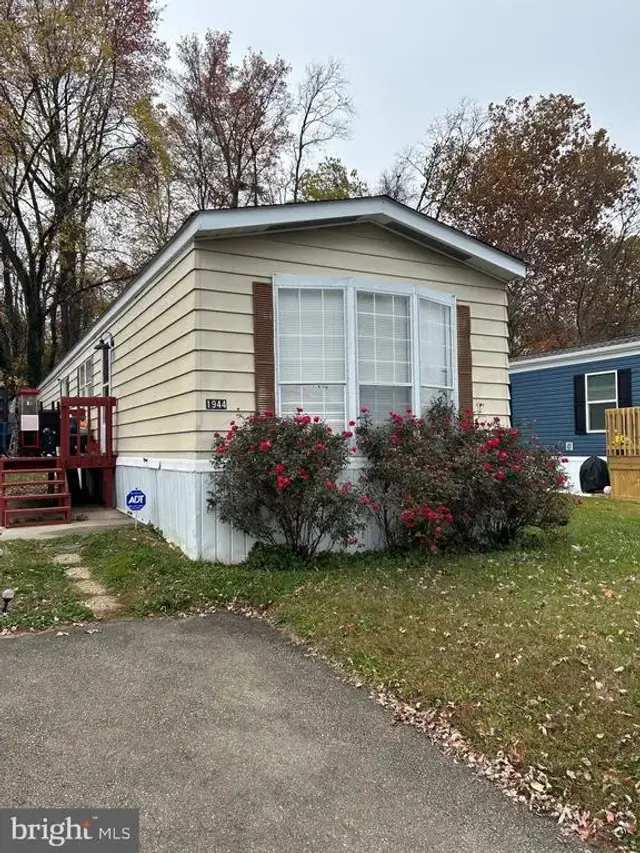 1944 Chipper Dr, Edgewood