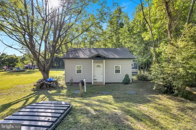 20333 Donovans Rd, Georgetown