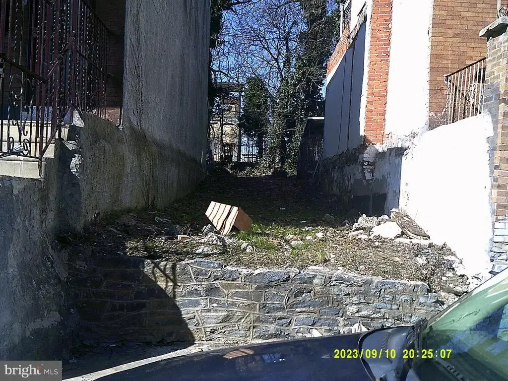 3310 N Gratz St, PHILADELPHIA
