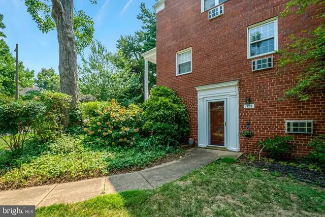 1755 Preston Rd, Alexandria