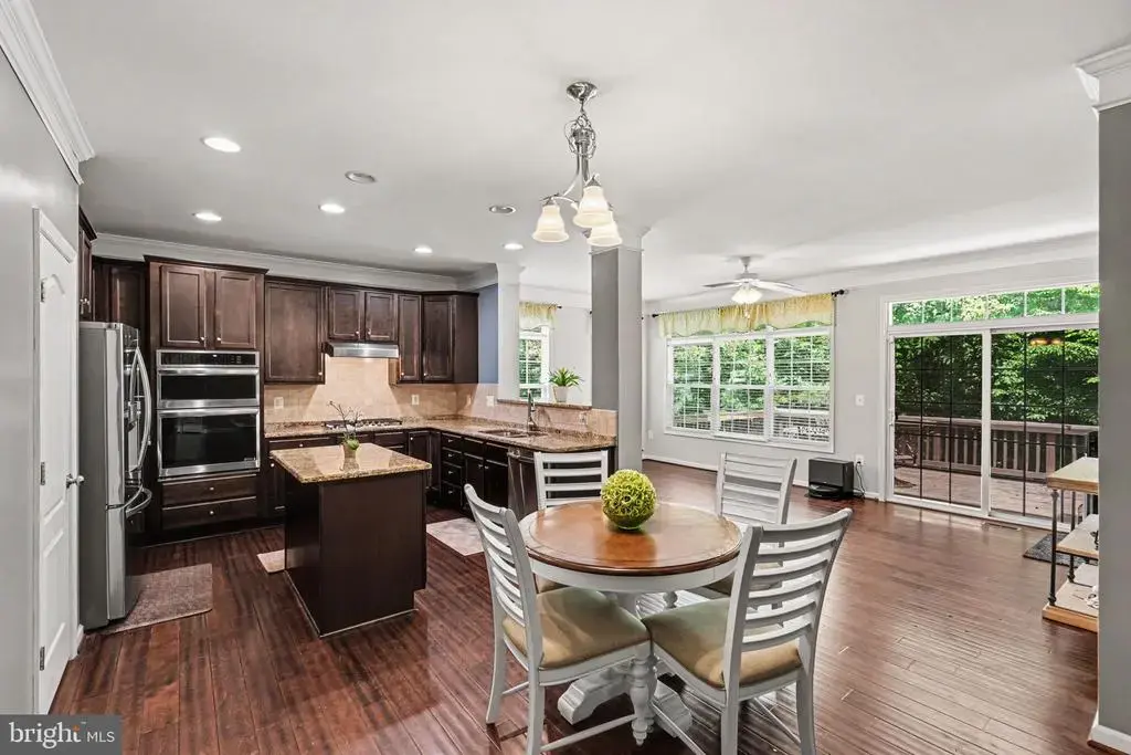 60 Crowncrest Rd, FREDERICKSBURG