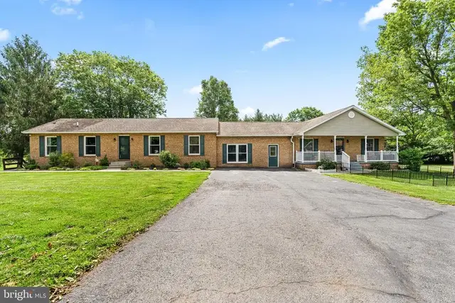 14433 Hicksville Rd, Clear Spring