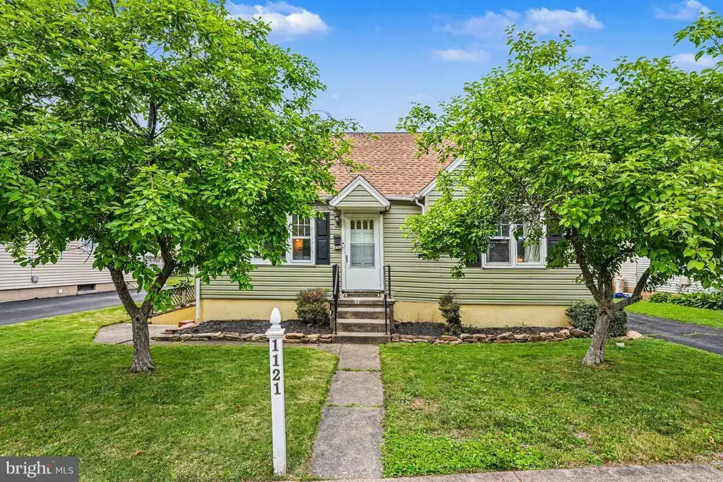1121 W Mill St, QUAKERTOWN