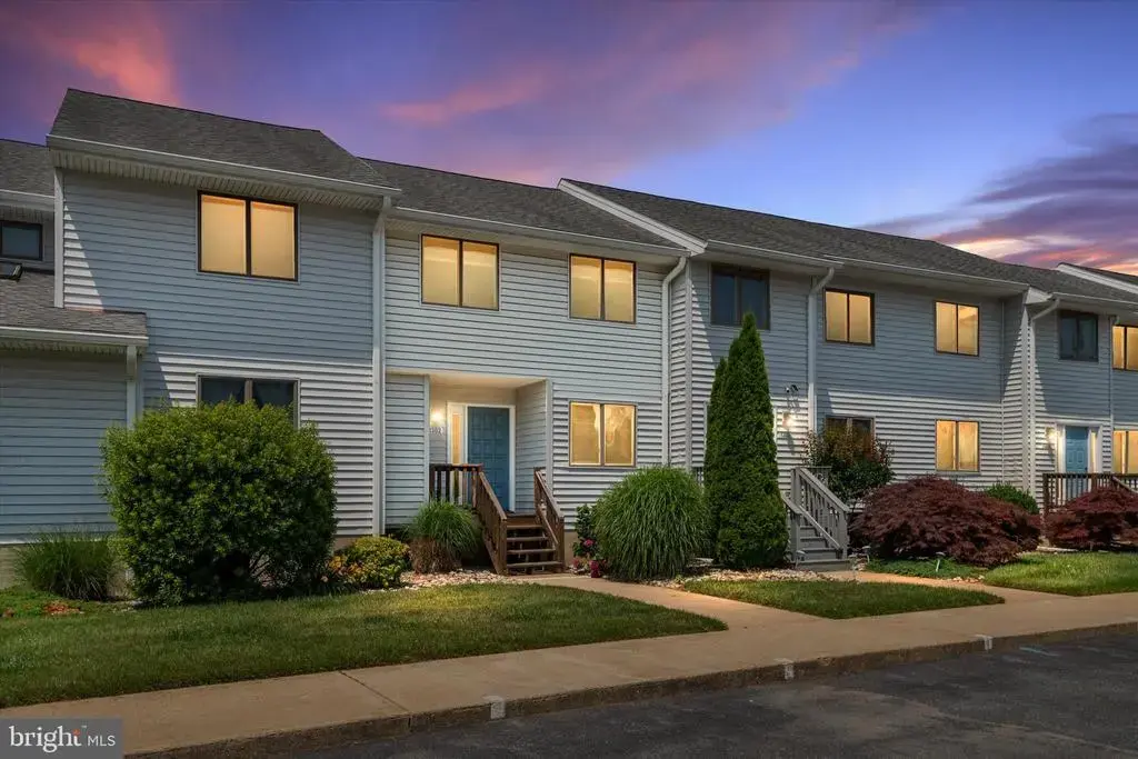 1302 Marion Quimby Dr, STEVENSVILLE
