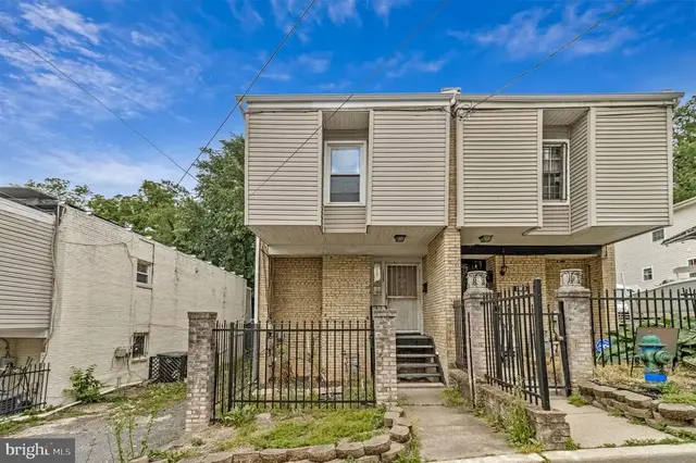 1722 Galen St Se, Washington