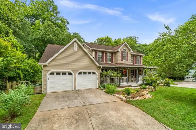 6119 Dry Leaf Path, Columbia