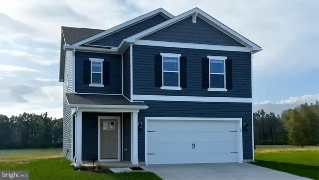 26 Chesapeake Dr, Seaford