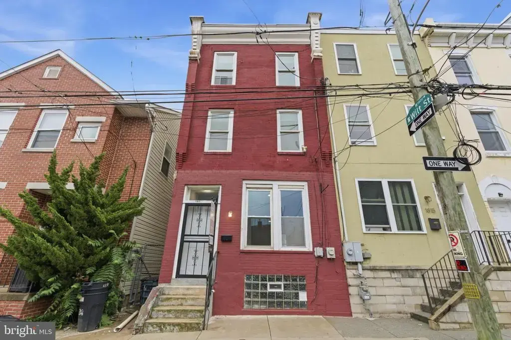 1817 N Gratz St, PHILADELPHIA