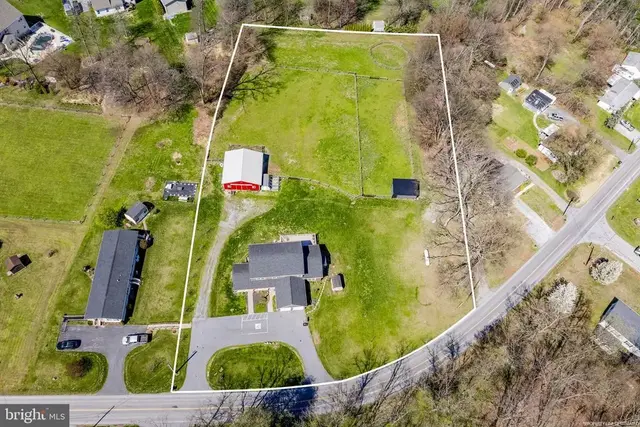 744 Lime Quarry Rd, Gap