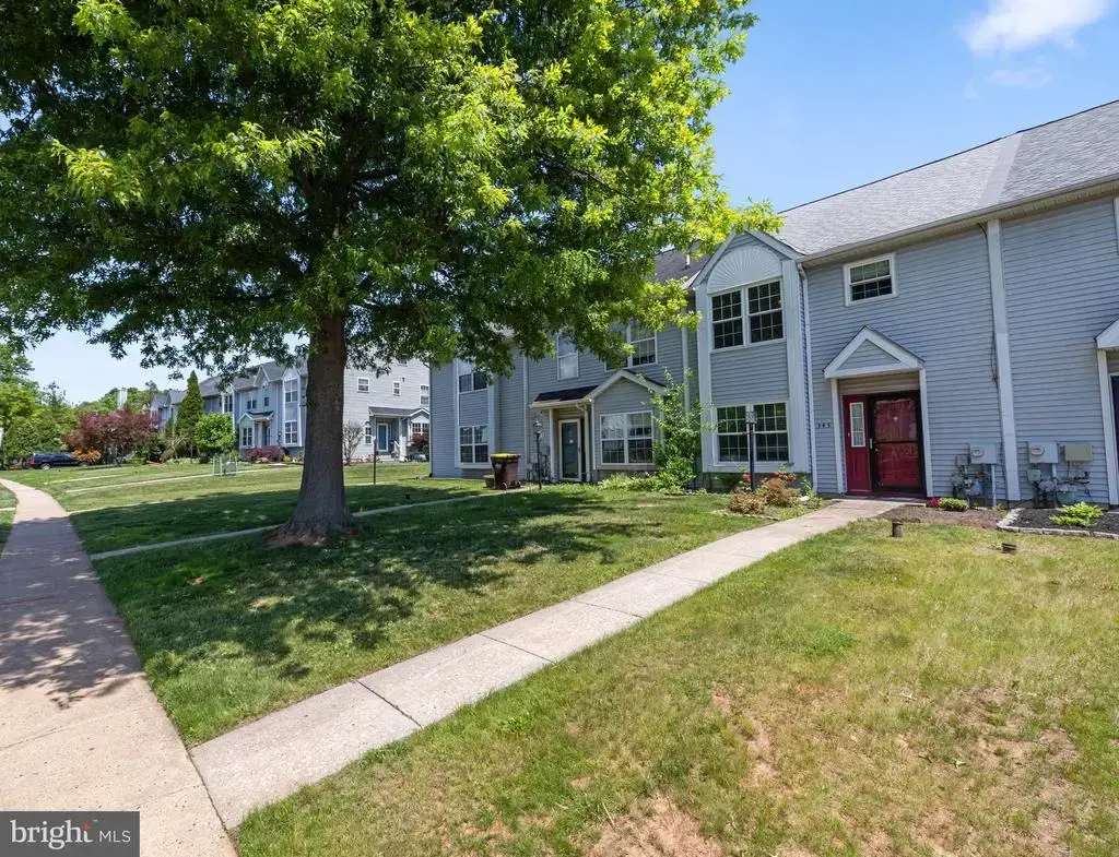 345 Bradford Ln, LANSDALE