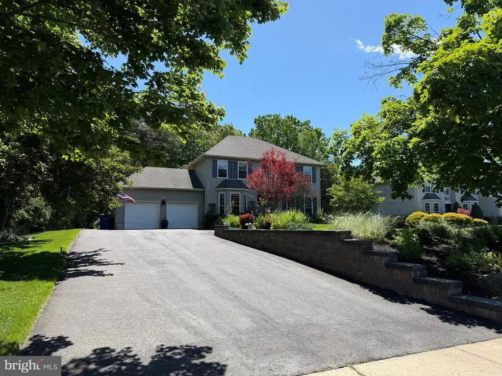 618 Winterberry Blvd, JACKSON
