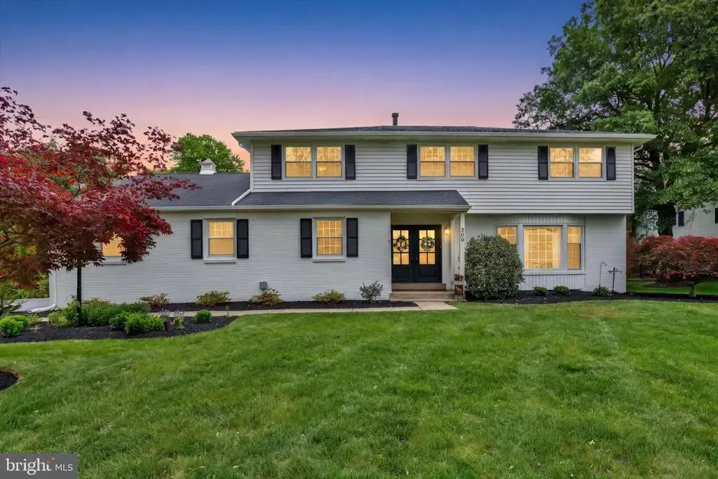 500 Countess Dr, YARDLEY