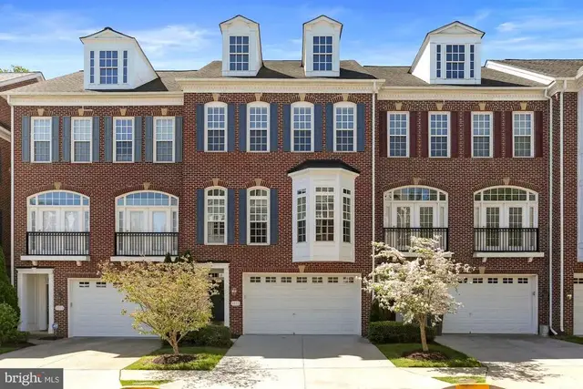 4395 Patriot Park Ct, Fairfax