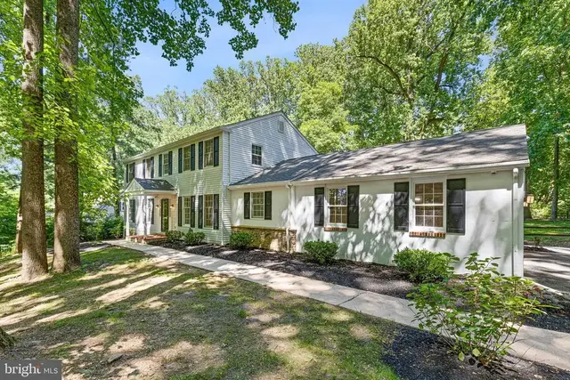 23 Quartz Mill Rd, Newark