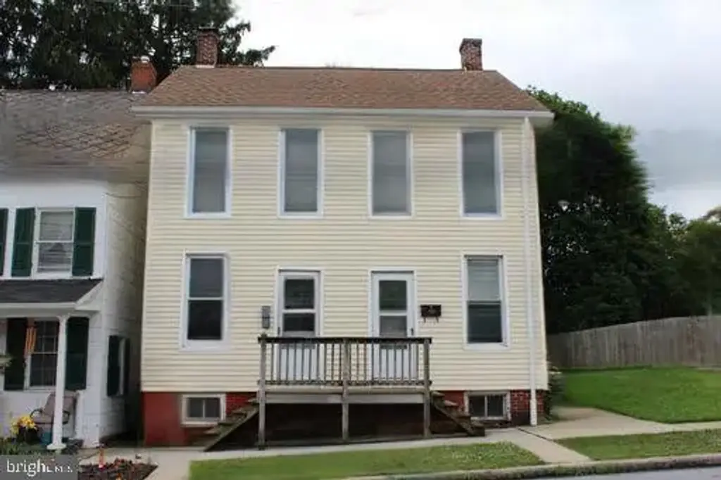 28 W Forrest Ave, SHREWSBURY