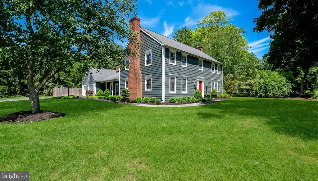 10 Fairfield Ln, DOYLESTOWN