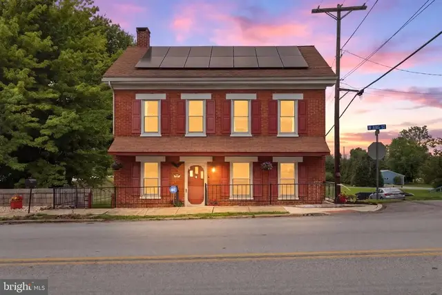 103 W King St, Abbottstown