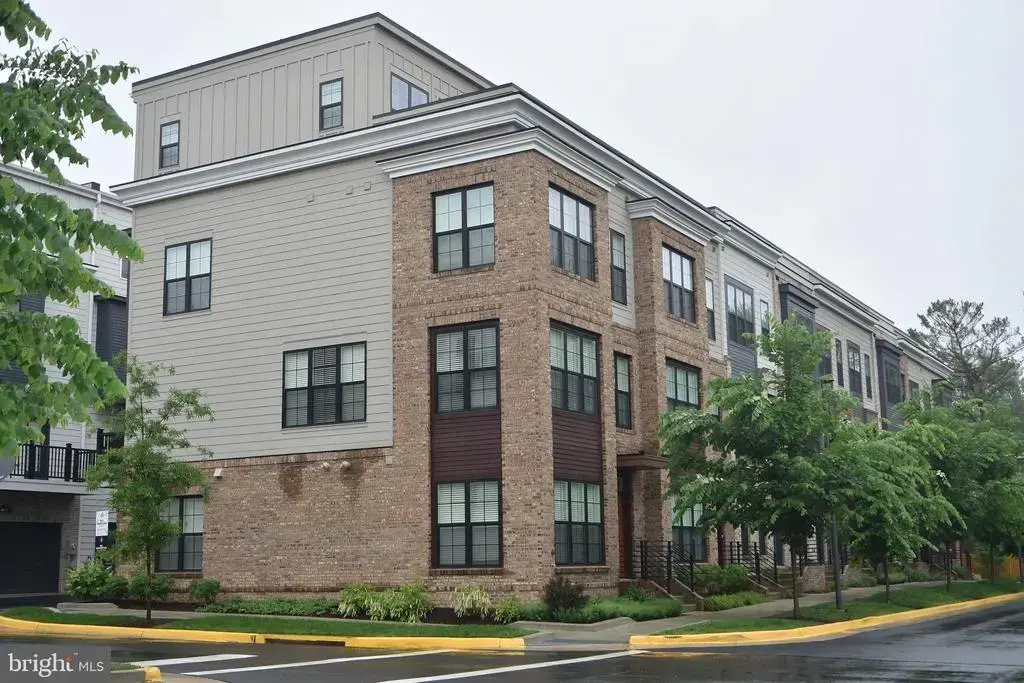 3166 Ascent Rd, FALLS CHURCH