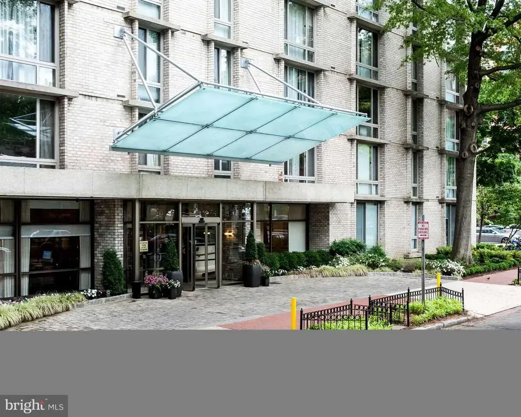 940 25th St Nw #803-s, WASHINGTON