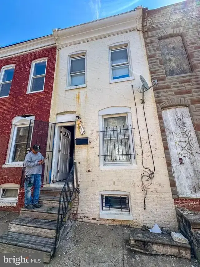 1833 N Chapel St, Baltimore